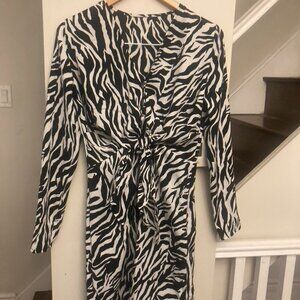 Black and White V-Neck Mini Dress